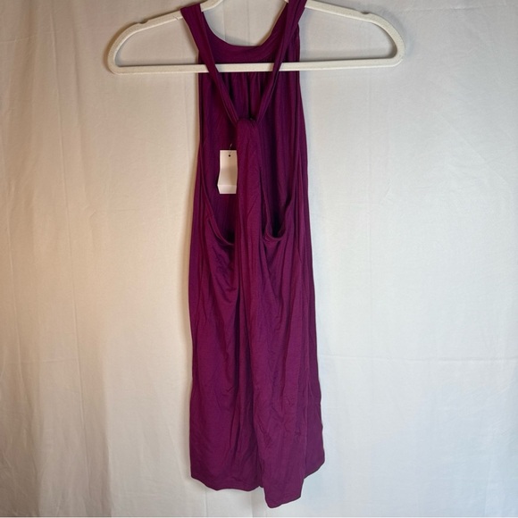 LOFT Magenta Sleeveless Blouse Size Medium NWT - Picture 4 of 6